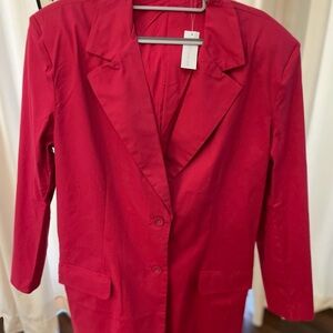 Oversized 2-Button Blazer, blazer features notched lapels, front flap pockets